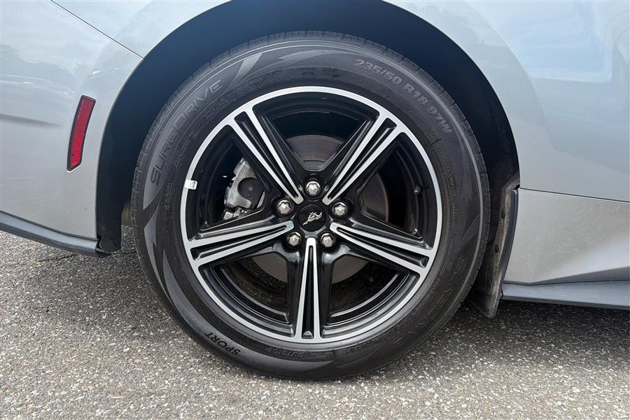 2025 Ford Mustang EcoBoost Premium - Photo 23