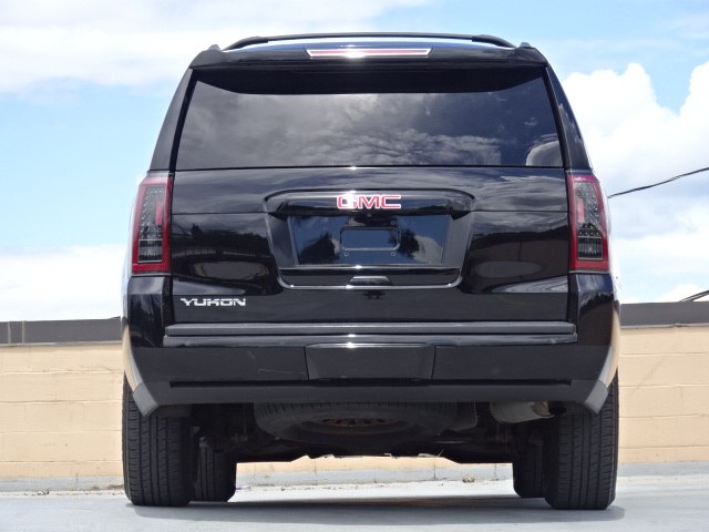 2016 GMC Yukon SLE - Photo 12