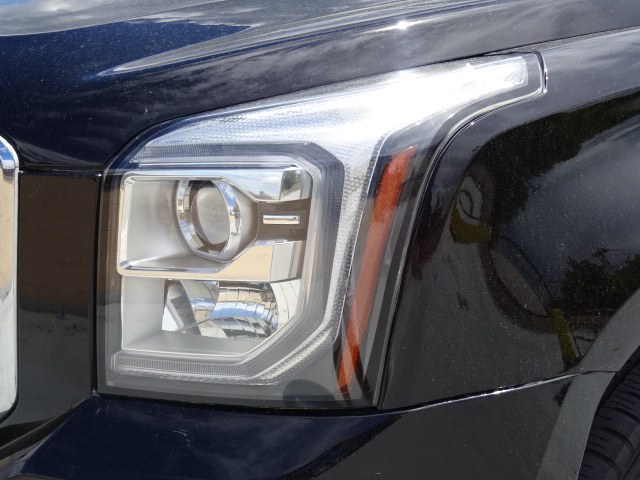2016 GMC Yukon SLE - Photo 73