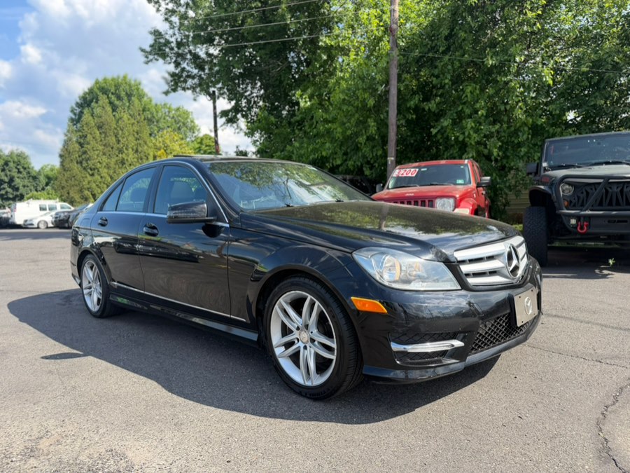 Magnetite Black Metallic 2013 Mercedes-Benz C-Class C 250 Luxury Sedan Sedan Rear-Wheel Drive Automatic