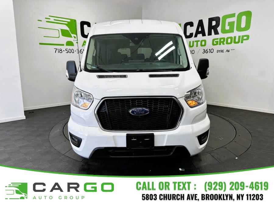 2022 Ford Transit 350 XLT Med Roof Sliding Pass. 148 AWD's photo