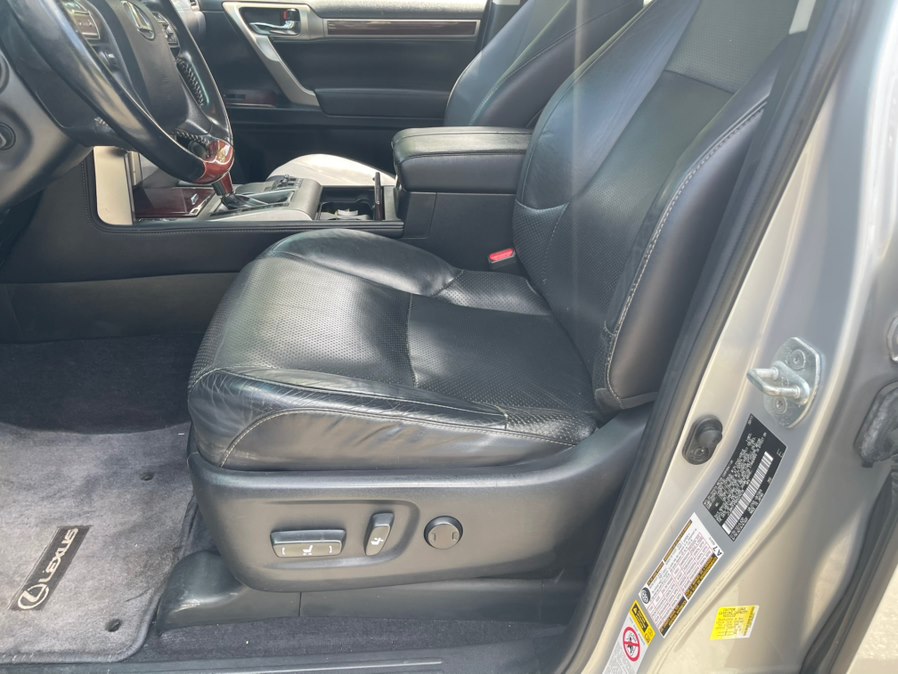 2011 Lexus GX Base - Photo 24