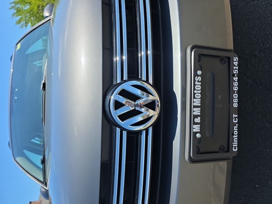 Used 2017 Volkswagen Tiguan in Clinton, Connecticut | M&M Motors International. Clinton, Connecticut
