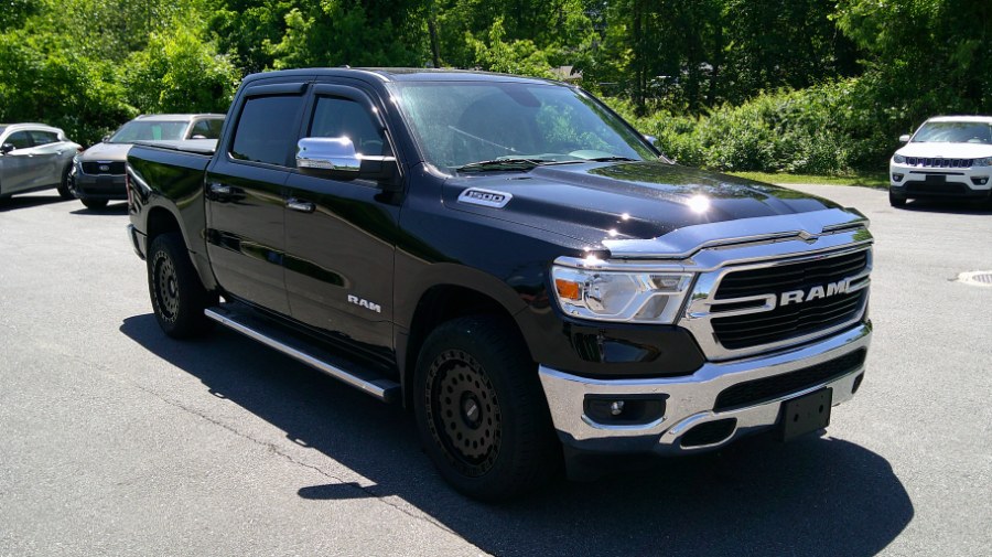 Diamond Black Crystal Pearlcoat 2019 RAM 1500 Big Horn Crew Cab 4WD Pickup Truck Four-Wheel Drive Automatic
