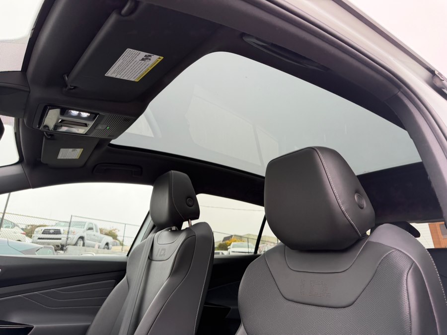 2023 Volkswagen ID.4 PRO S PLUS - Photo 17