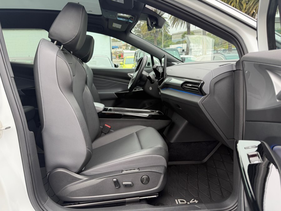 2023 Volkswagen ID.4 PRO S PLUS - Photo 34