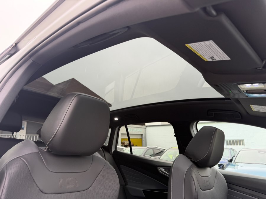2023 Volkswagen ID.4 PRO S PLUS - Photo 31