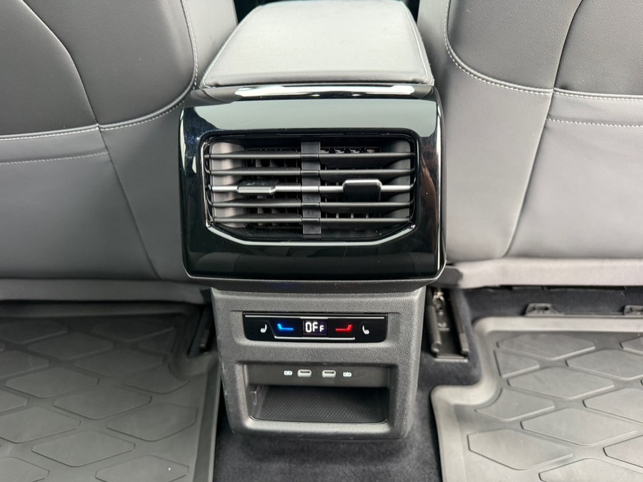 2023 Volkswagen ID.4 PRO S PLUS - Photo 40