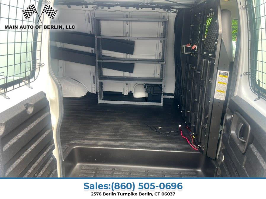 2014 GMC Savana Cargo Work Van - Photo 16