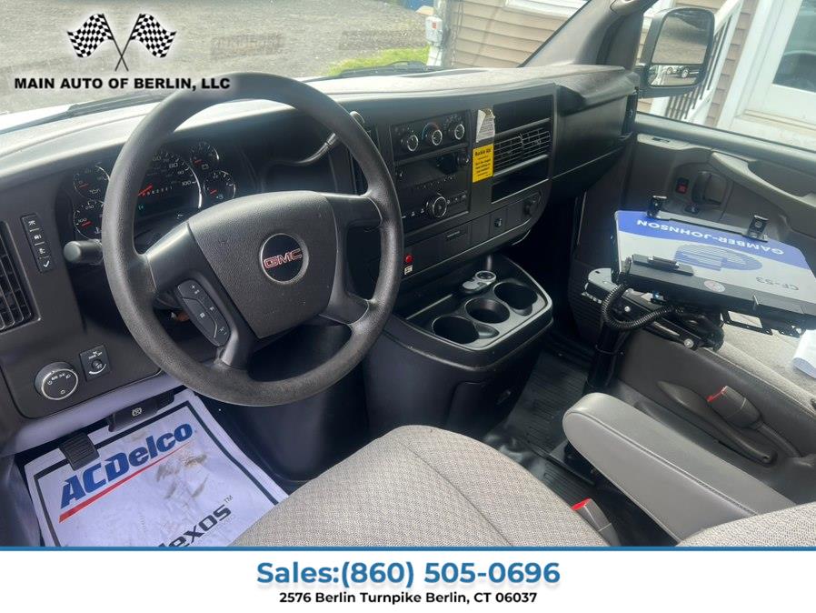 2014 GMC Savana Cargo Work Van - Photo 11