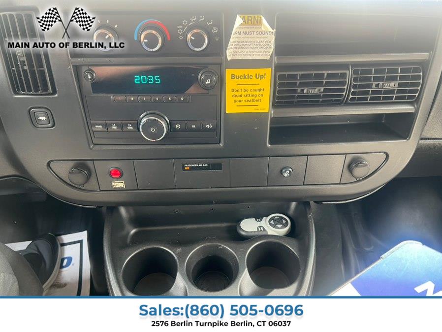 2014 GMC Savana Cargo Work Van - Photo 20