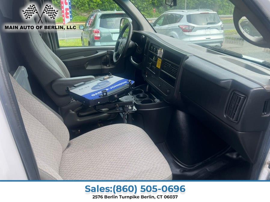 2014 GMC Savana Cargo Work Van - Photo 15