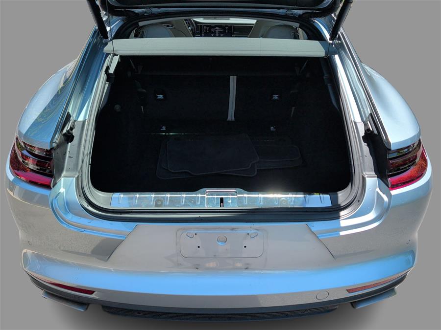 2019 Porsche Panamera Base - Photo 12