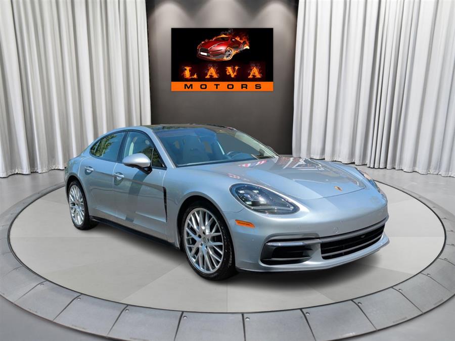 2019 Porsche Panamera