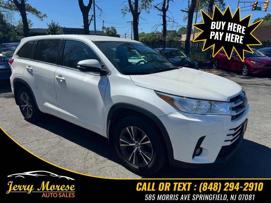 2017 Toyota Highlander LE Plus - Photo 6