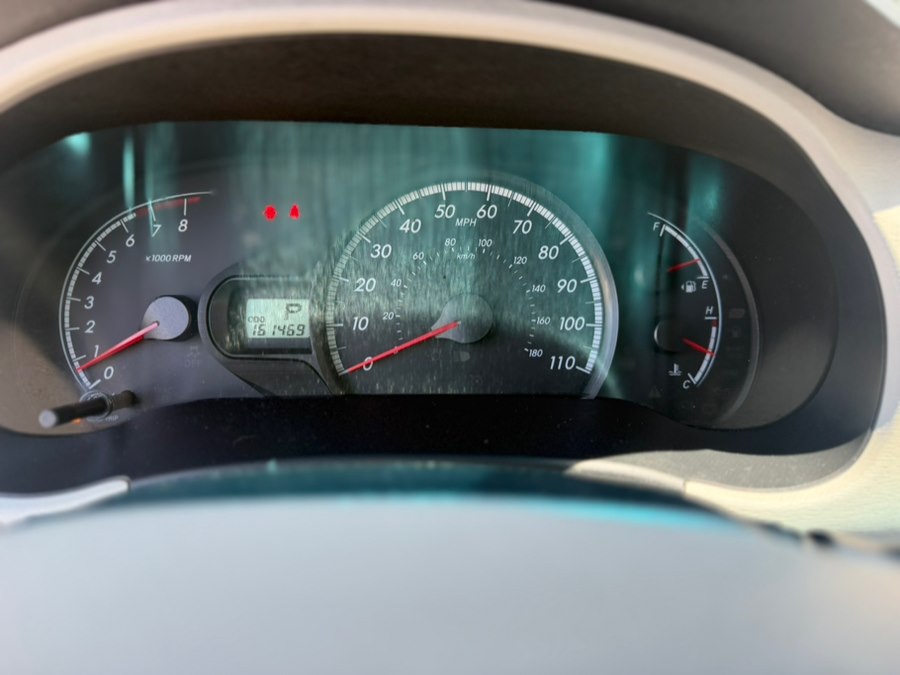 2011 Toyota Sienna LE - Photo 15
