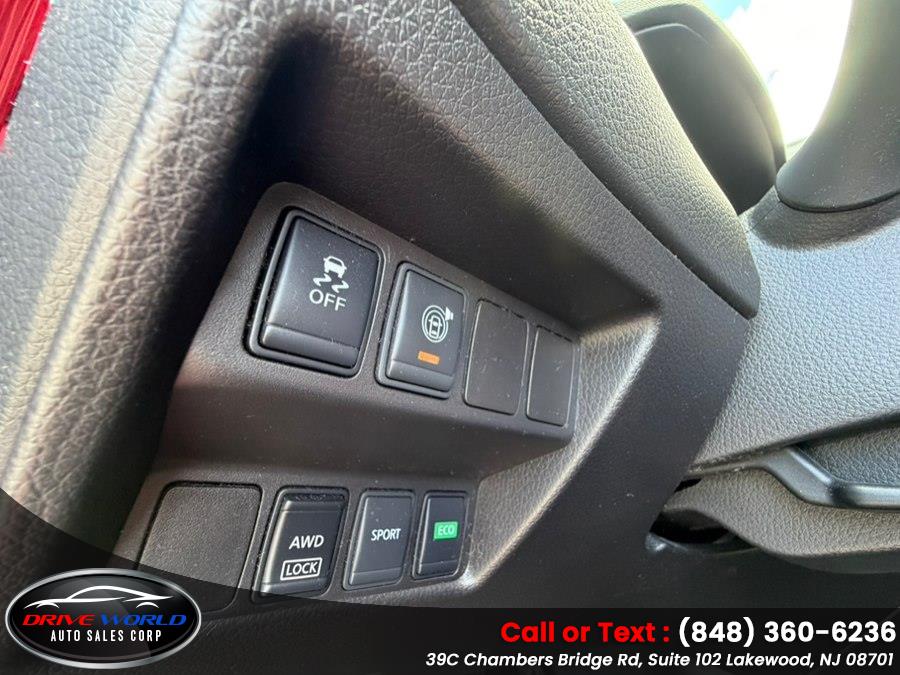 2017 Nissan Rogue SV - Photo 21
