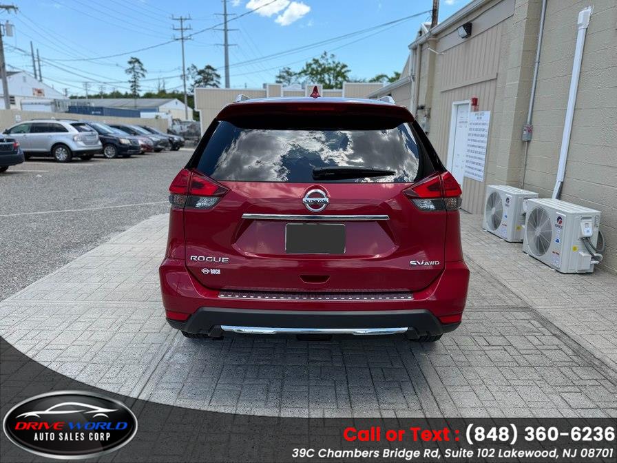 2017 Nissan Rogue SV - Photo 7