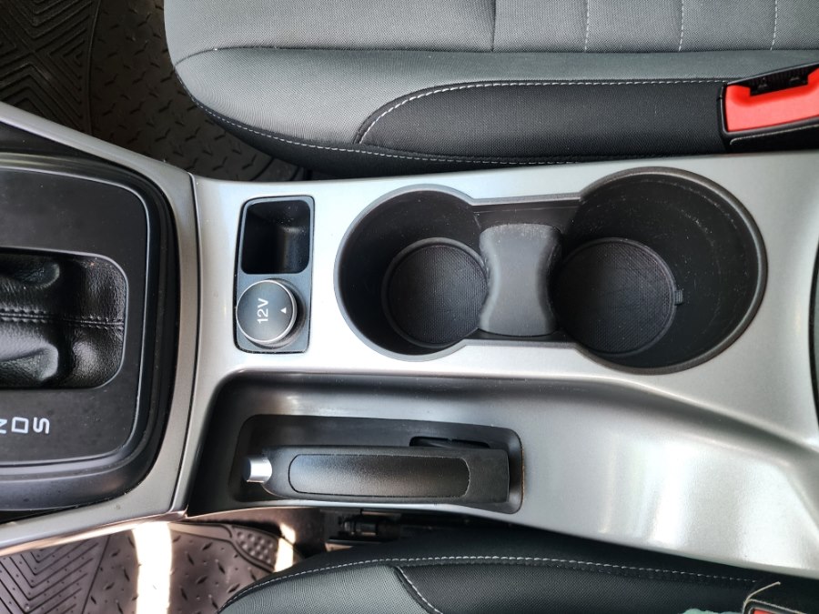 2016 Ford Escape SE - Photo 18