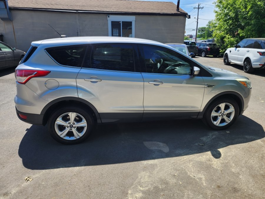 2016 Ford Escape SE - Photo 7