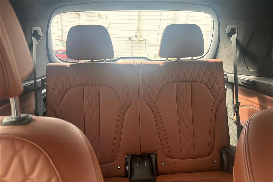 2022 BMW X7 M50i - Photo 32