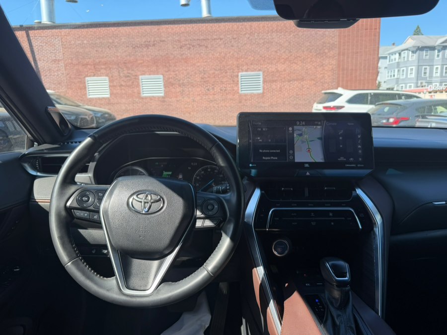 2021 Toyota Venza XLE - Photo 10