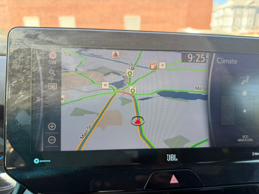 2021 Toyota Venza XLE - Photo 20