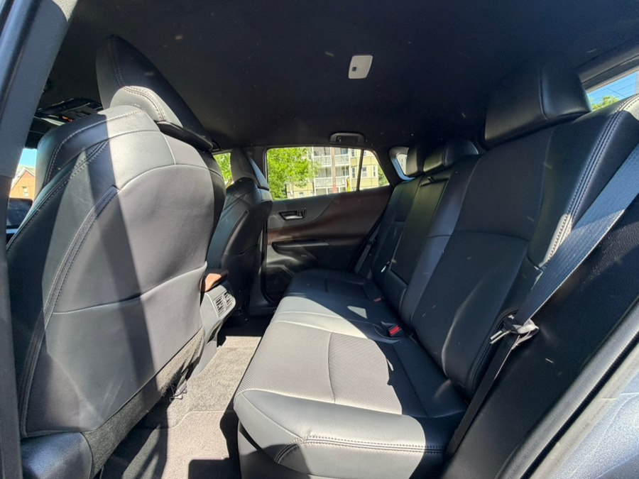 2021 Toyota Venza XLE - Photo 7