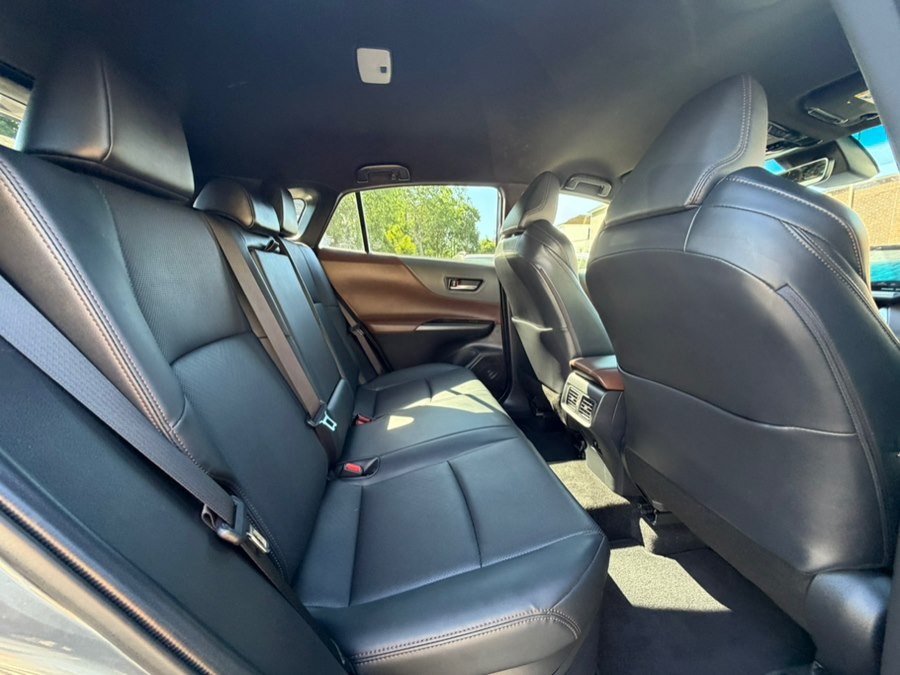 2021 Toyota Venza XLE - Photo 8