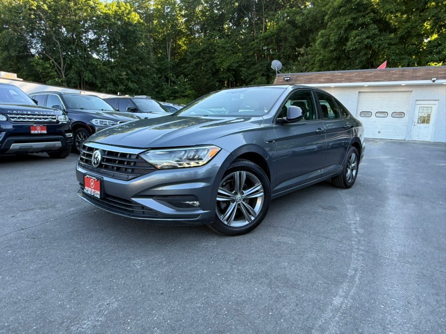 Platinum Gray Metallic 2019 Volkswagen Jetta R-Line FWD Sedan Front-Wheel Drive Automatic