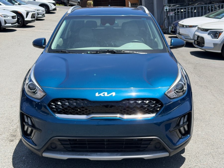 2022 Kia Niro LXS PHEV's photo