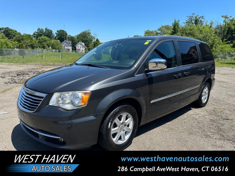 2011 Chrysler Town & Country