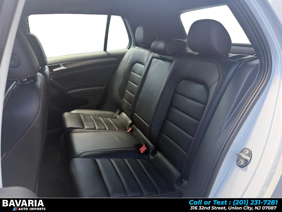 2019 Volkswagen Golf GTI 14