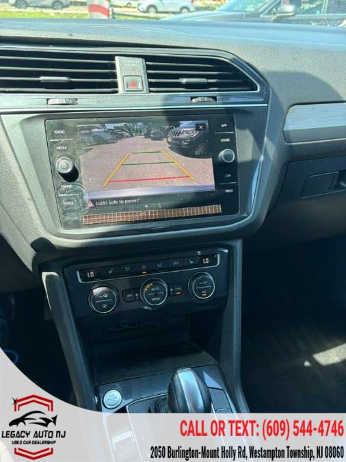 2020 Volkswagen Tiguan SE - Photo 10