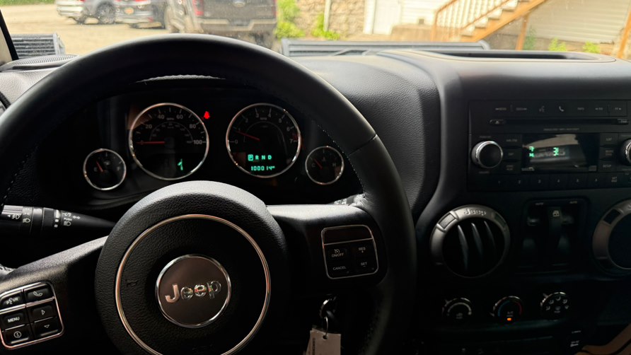 2015 Jeep Wrangler Sport - Photo 17