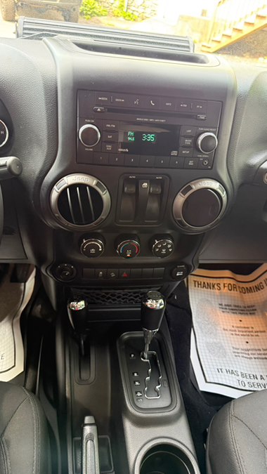 2015 Jeep Wrangler Sport - Photo 18