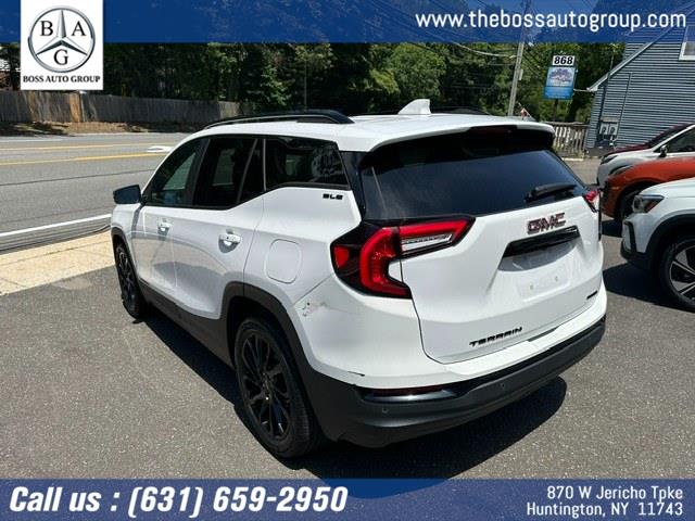 2023 GMC Terrain SLE - Photo 7