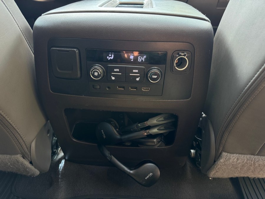 2019 GMC Yukon XL Denali - Photo 37
