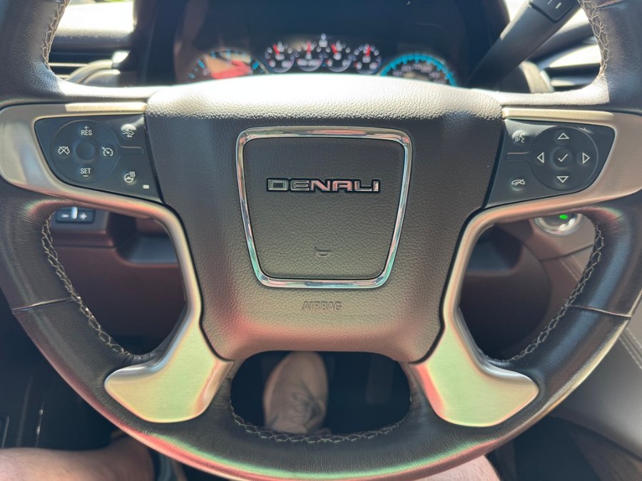 2019 GMC Yukon XL Denali - Photo 19
