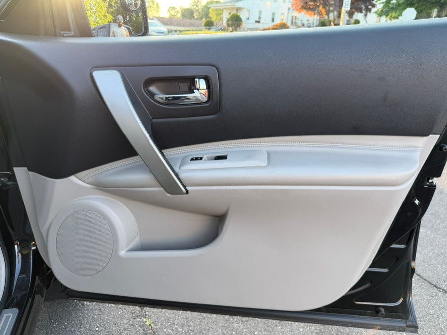 2013 Nissan Rogue SV - Photo 17