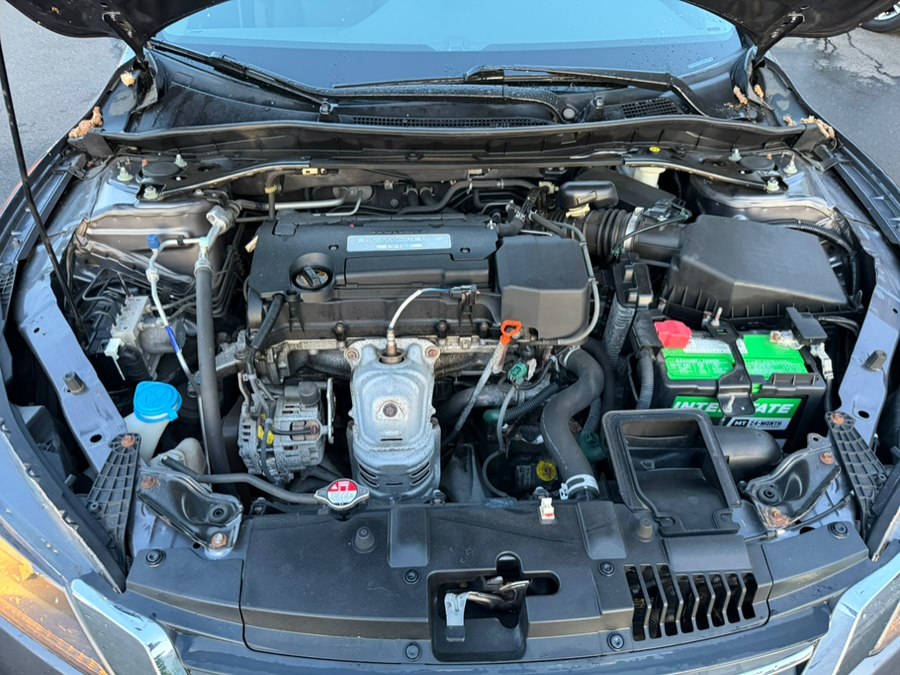 2014 Honda Accord EX-L - Photo 31
