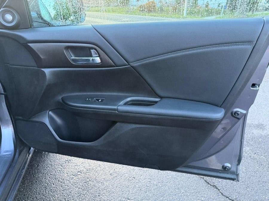 2014 Honda Accord EX-L - Photo 23