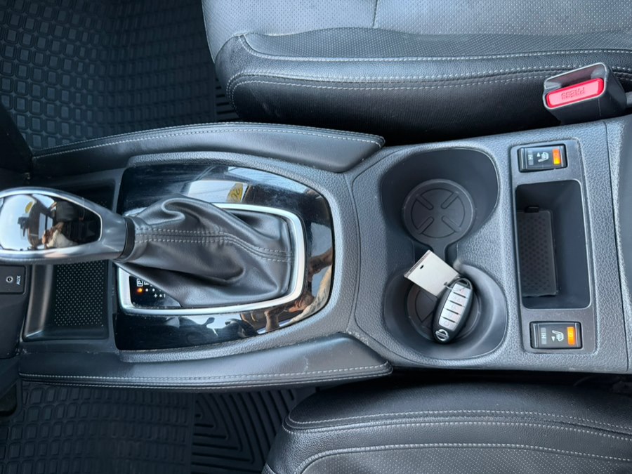 2017 Nissan Rogue SL - Photo 16