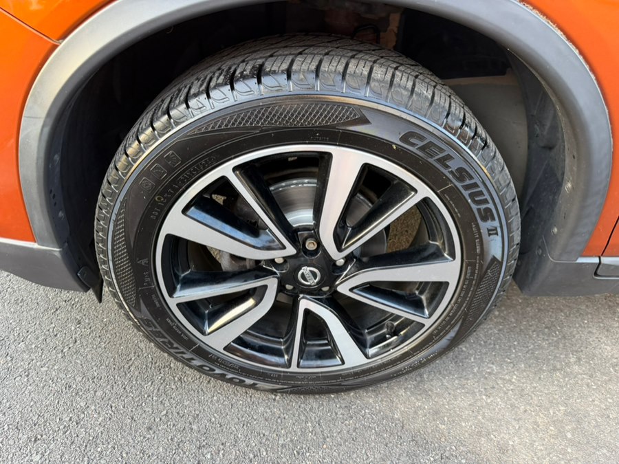 2017 Nissan Rogue SL - Photo 27