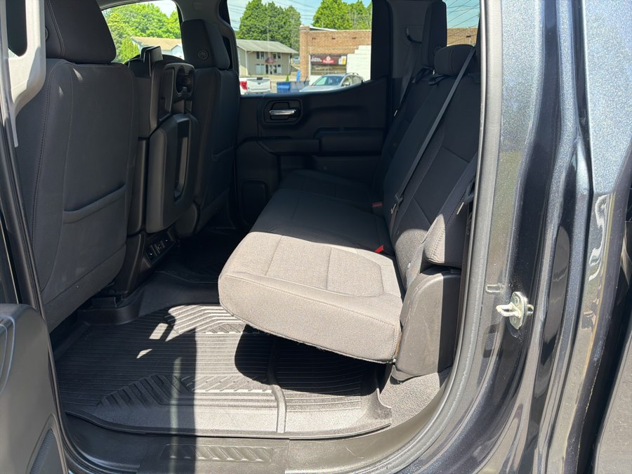 2022 Chevrolet Silverado 1500 Limited LT - Photo 10