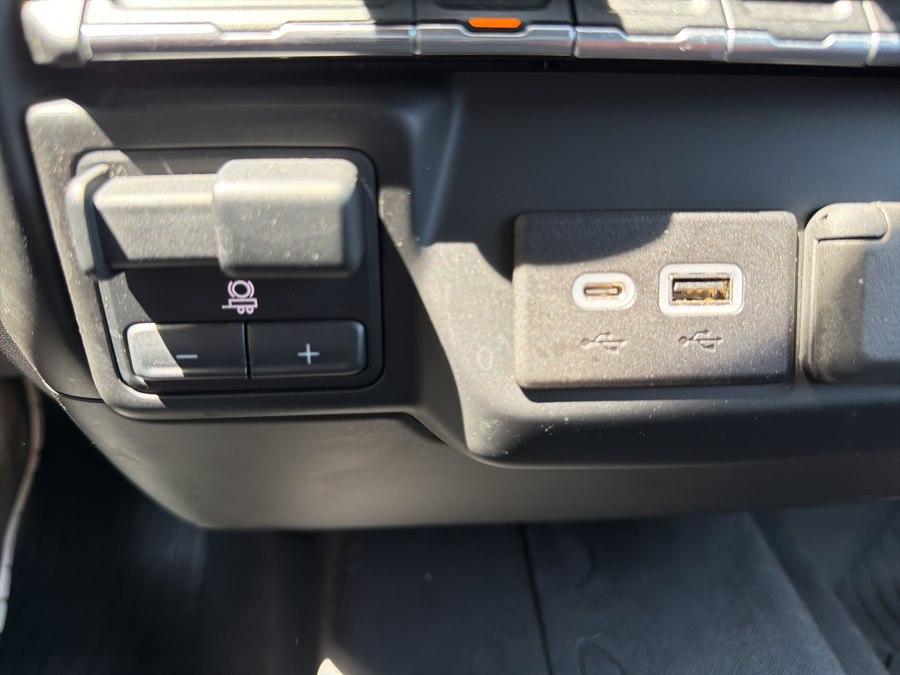 2022 Chevrolet Silverado 1500 Limited LT - Photo 22