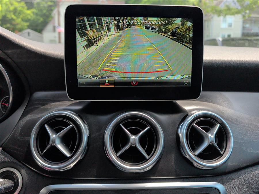 2018 Mercedes-Benz GLA-Class GLA250 - Photo 37