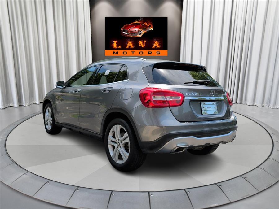 2018 Mercedes-Benz GLA-Class GLA250 - Photo 4