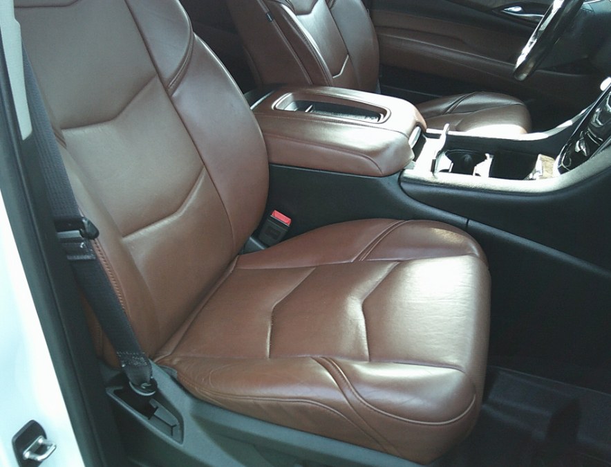 2017 Cadillac Escalade ESV Luxury - Photo 29
