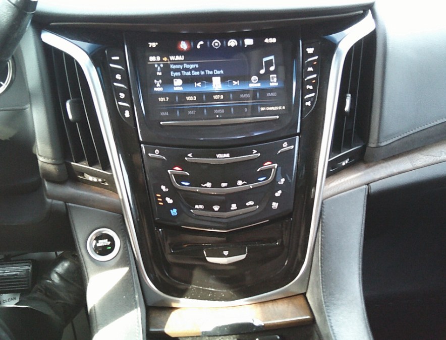 2017 Cadillac Escalade ESV Luxury - Photo 14